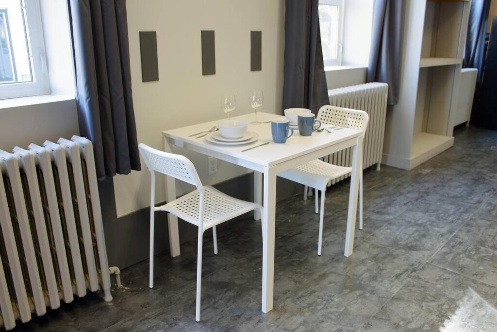 Apartment #b, Industrial Styling, Ac Halifax